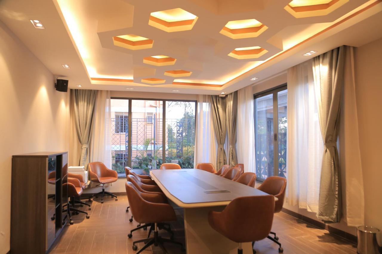Zara Garden Hotel And Apartments Kampala Bagian luar foto